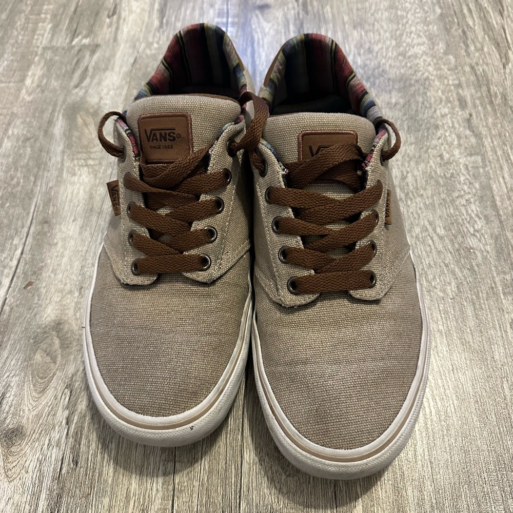 Great set of Vans with plenty of life left in them!